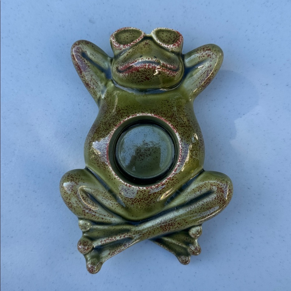 PartyLite Sunbathing Frog Ceramic Tealight Candle Holder - SO CUTE